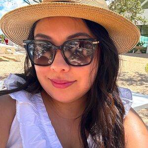 Meet your Posher, Michelle